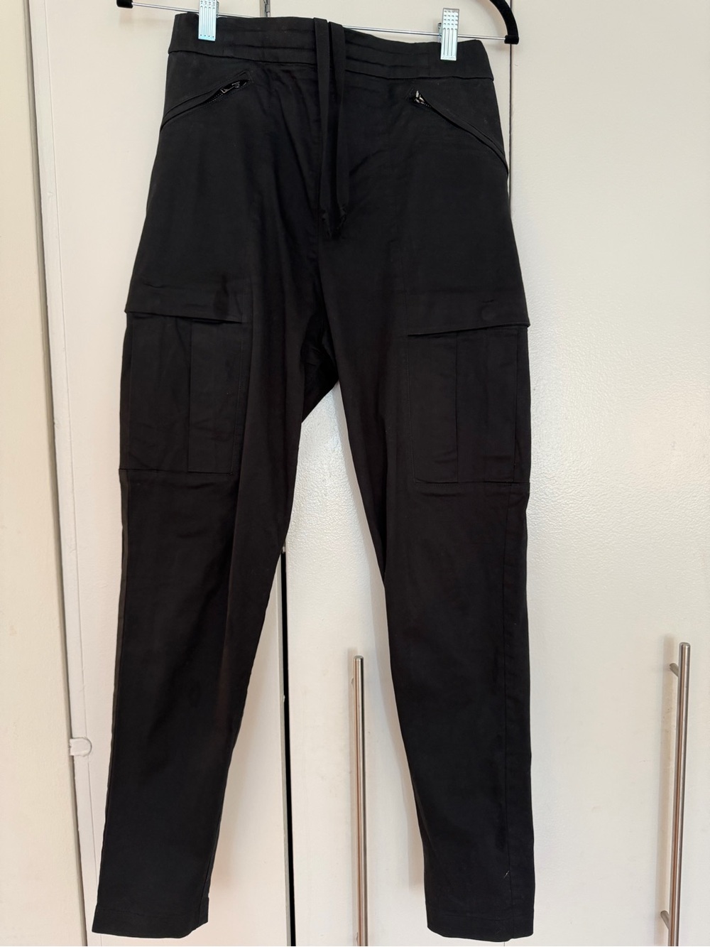 EYN VAS Black Slim Cargo Pants Zip Pockets
